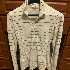 Lululemon star runner lace back half zip